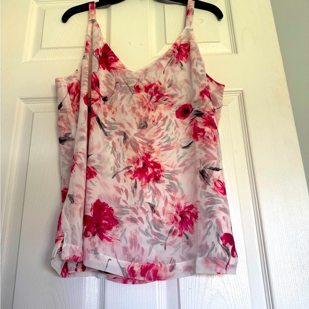 White House Black Market shell Floral Pink Sleeveless Top Size Large